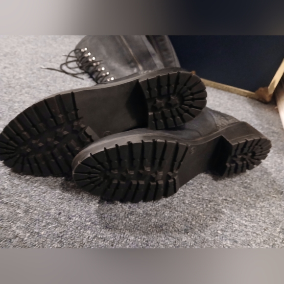 🍂🍁FALL MUST HAVE🍁🍂Tall Leather Navy Boots. Sz 10N - Picture 5 of 8